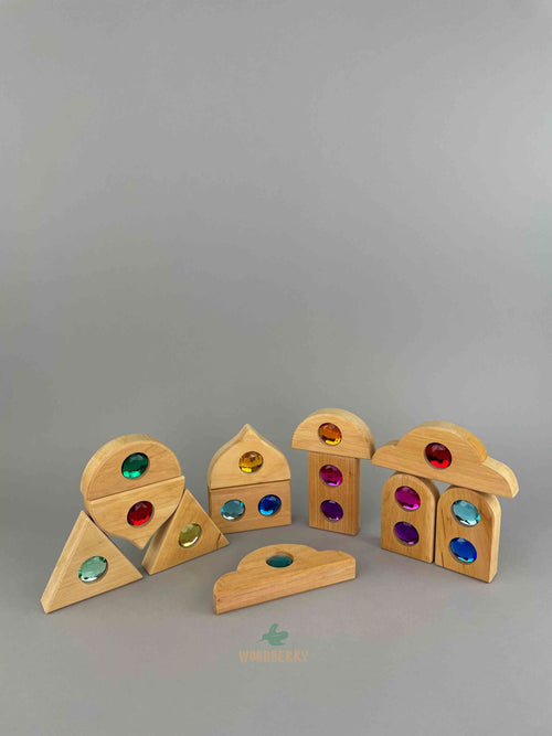 Image of Bauspiel Sparkling Roofs Set with gemmed blocks displayed stacked and upright.
