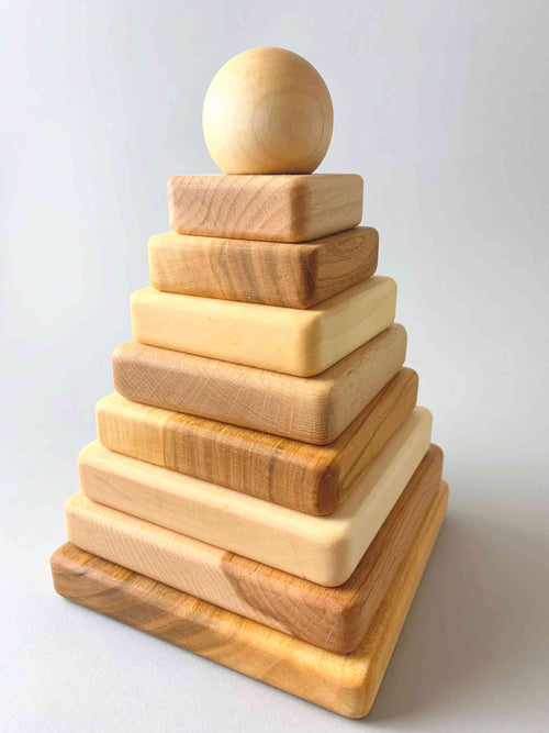 Natural Pyramid Stacker